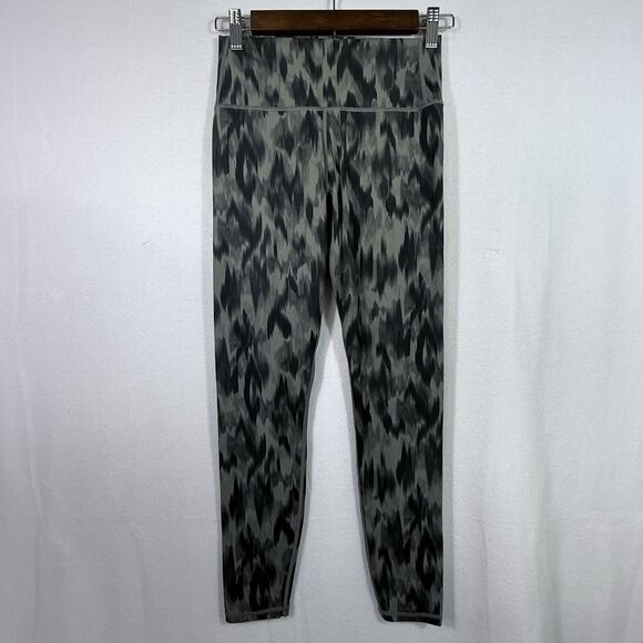 Varley Pants - Varley Gray Animal Print Watercolor Luna 7/8 Leggings Women's Size S Athleisure